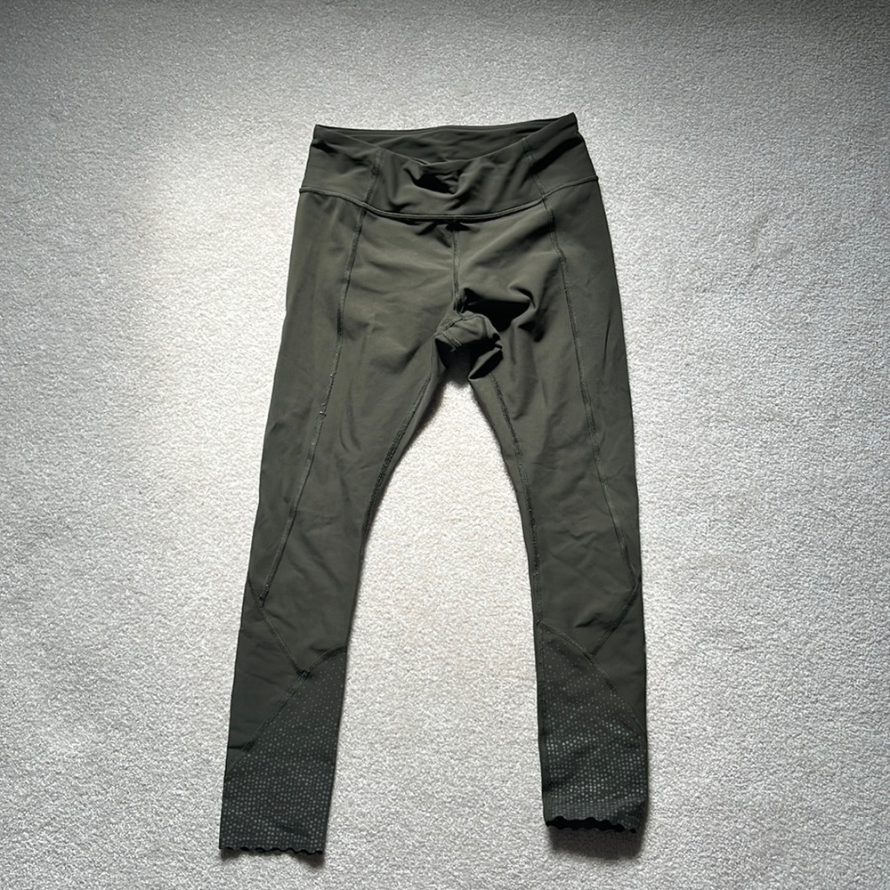 ✨Like New ✨ Lululemon high-waisted leggings
